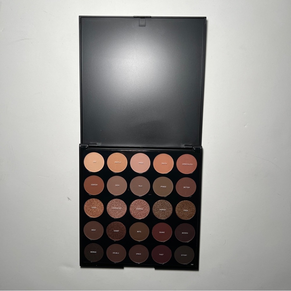 Morphe 25B Bronzed Mocha Eyeshadow Palette